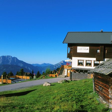 Sattleggers Alpenhof & Feriensternwarte Hotel Greifenburg Eksteriør billede