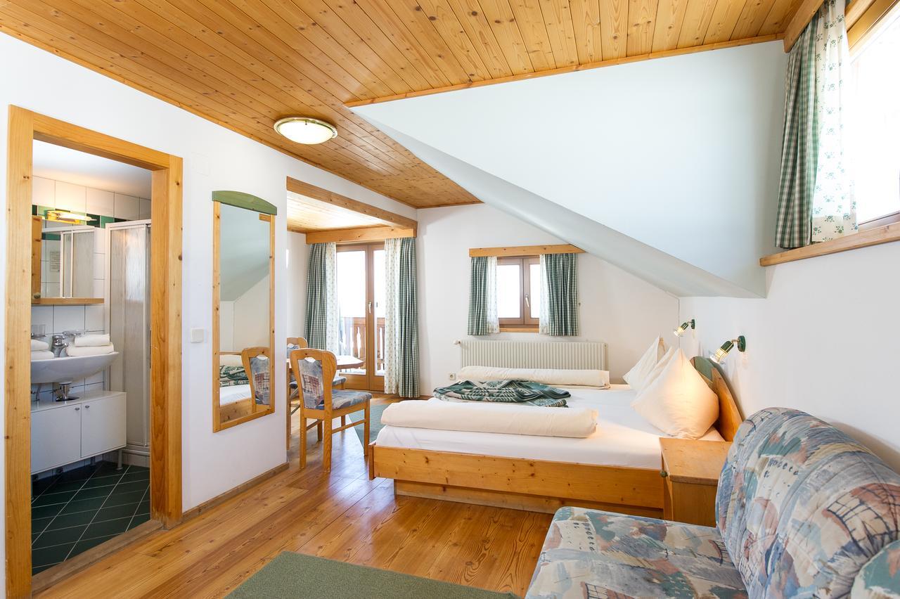 Sattleggers Alpenhof & Feriensternwarte Hotel Greifenburg Eksteriør billede
