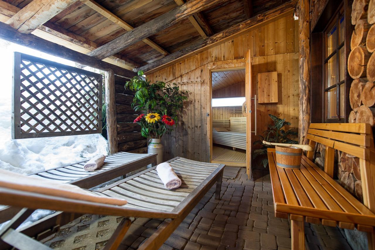 Sattleggers Alpenhof & Feriensternwarte Hotel Greifenburg Eksteriør billede
