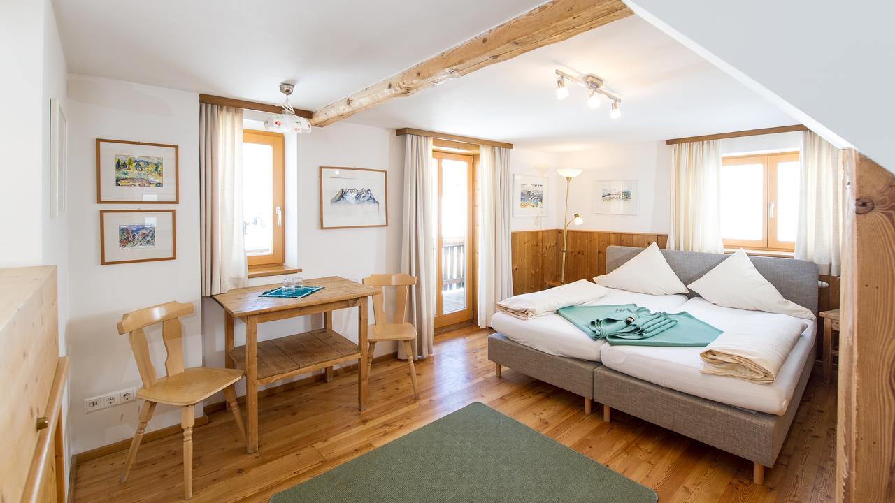 Sattleggers Alpenhof & Feriensternwarte Hotel Greifenburg Eksteriør billede